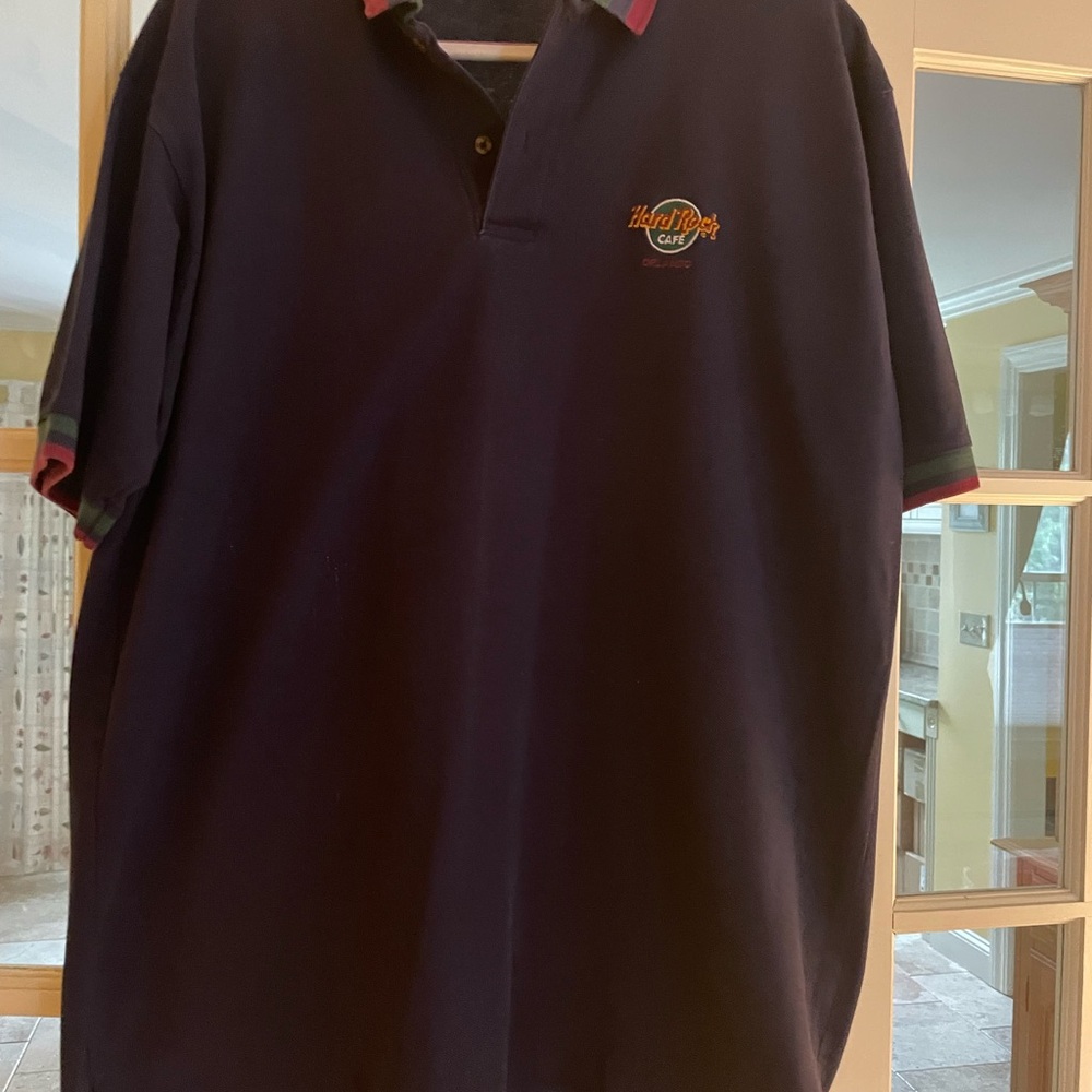 Vintage 90s Orlando
Hard Rock Cafe
Embroidered Logo
Men's Polo Shirt XL
